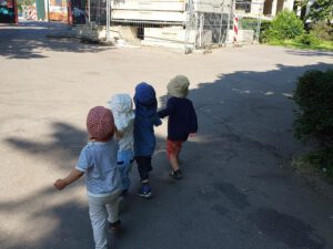 Gemeinsam von klein auf die Welt entdecken.