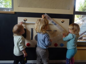 Experimentell die Welt entdecken.