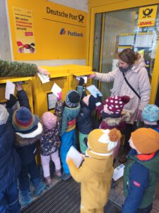 Briefe verschicken – ein spannendes Abenteuer.
